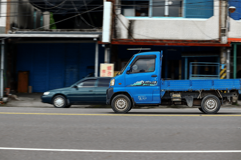 camion bleu